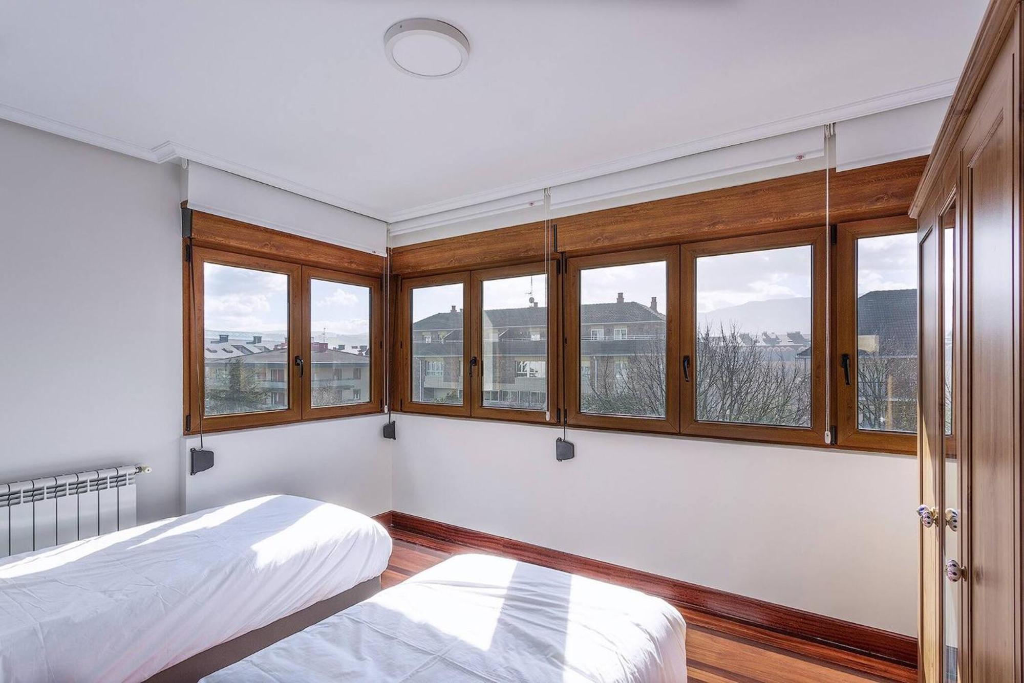 Earra - Casa Damatxo, Terraza, 1 Minuto A La Playa, Zona Tranquila Apartment Zarautz Ngoại thất bức ảnh